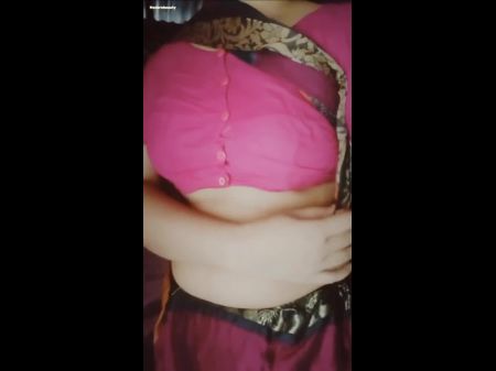Bangladeschi Mädchen Mit Saree, Rosa Bluse Und Petticoat. Fingerlinge Muschi Zur Selbstzufriedenheit 