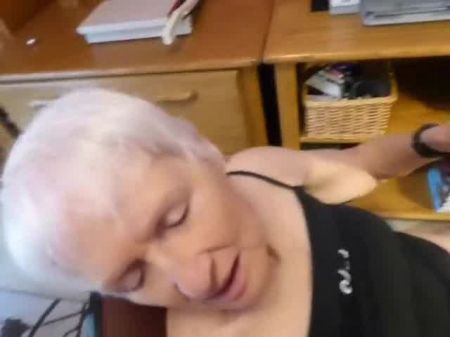 Muddy Conversing Superslut Sue Unloads On Webcam