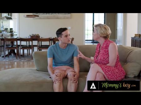 妈妈的男孩变态丰满的摩洛伊斯兰解放阵线Dee Williams让她的继子硬他妈的她，以增强他的信心