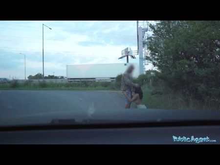 Estrella de la realidad australiana Milf Hayley Vernon Hardcore Public Doggystyle en Side of Road 