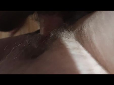 Follé el coño de mi novia y me corrí con su apretado culo maduro 