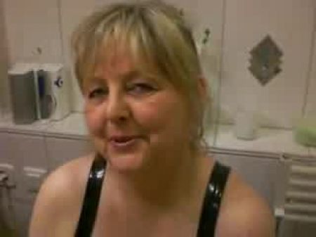 Nina ist eine Sauglackmaus 