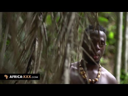 Sensuous Hook-up In The African Jungle