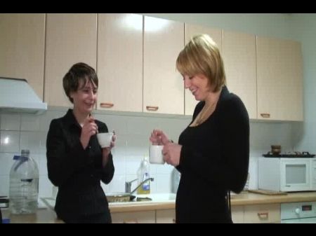 Supah Perfect French Lezzies Playing With A Strap On Dildo