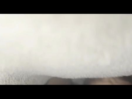 Olá, sou uma adolescente com sede de sexo, mas ainda sou virgem, tenho que me masturbar 