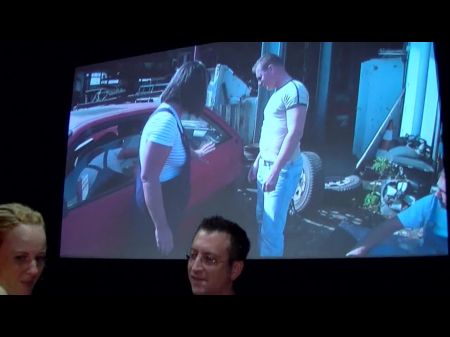 Paarwechsel im Kino Nr. 1 