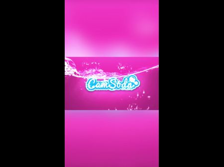 Enorme Gran Flash De Polla Negra En Parada De Autobús Público 