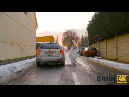 Bride4K. trapacear no repetição 