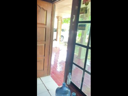 Fright . Almost Found Out , I Wanted To Crot My Hubby To Come In A Hurry