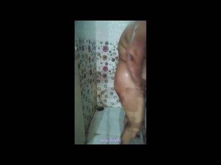Мои дорогие парни трахнули мне любого сильного члена члена, и плавно и плавно ставят ручку с тугим купанием с одинокой домохозяйкой 
