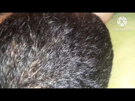 Горячий сексуальный Bhabhi Ki Yaar Ke Saath Sari Me Nude Chudai видео. 