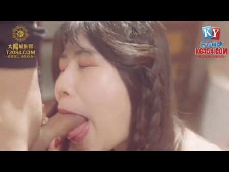 Amazing Chinese Brunette Chinese College Girl Luring Her Educator Into A Great Hardcore Action