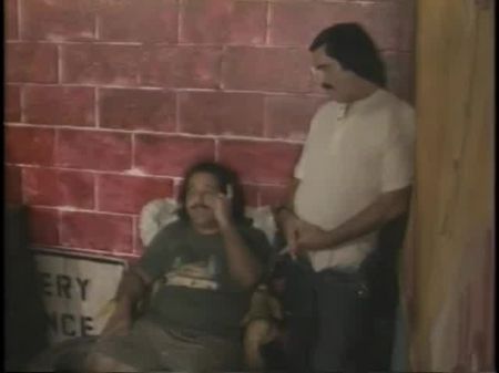 Las Putas De Bbw Quieren Complacer A Este Hombre Cachondo En Una Fila 