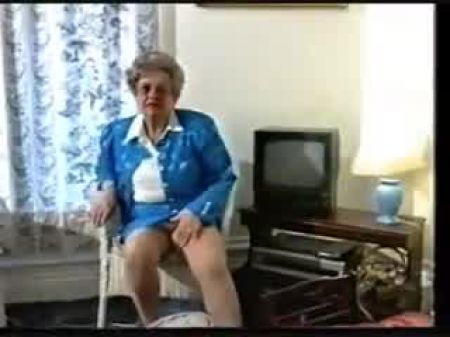 Chubby Old Granny Strips And Plays 