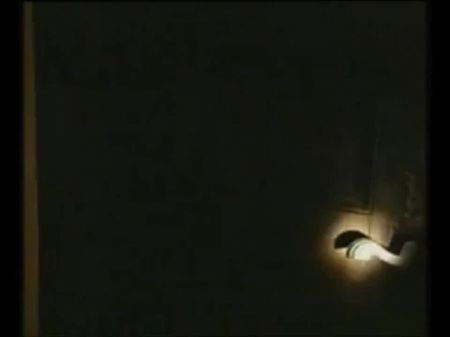 一个大的年轻女学生搞砸了一个大的硬公鸡