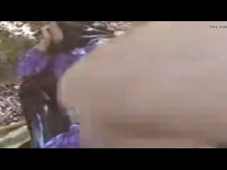 madrastra árabe mamá joder frente a la casa 