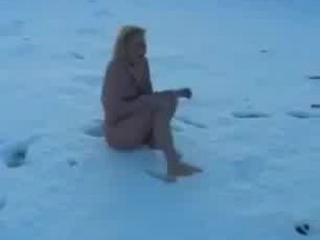 Nude In Snow