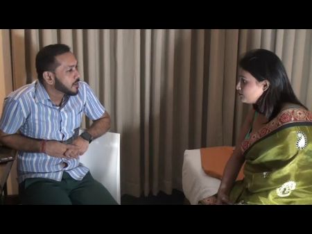 A Chief Called Her Assistant And Both Got A Great Plowing Session In Motel Apartment