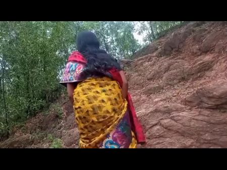 Village Bhabhi Facked By A School Undergrad In Forest