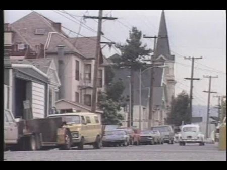 Shanna McCullough en On The Loose (1987) 