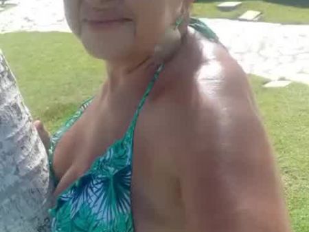 Grandma Beach Bunny