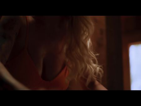 Tetona Convierte A La Criatura Alienígena En Su Monstruo Sexual 