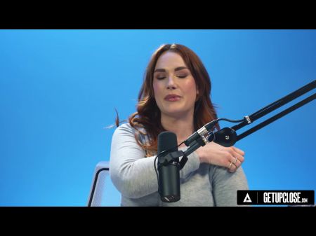 De cerca, cómo el orgasmo de las mujeres con la increíble escena completa de la masturbación femenina Siri Dahl en solitario 