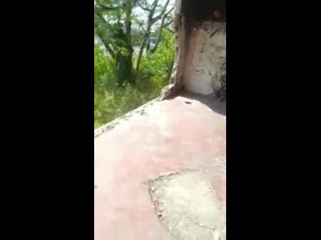Gorda Bucetuda Louca de Droga Senda Filmada Pelos Traficante 