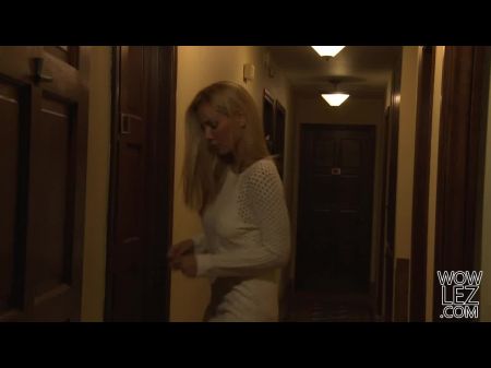 Sandy Fantasy Disfruta De Su Primer Sexo Lesbiano Con Lena Nicole 