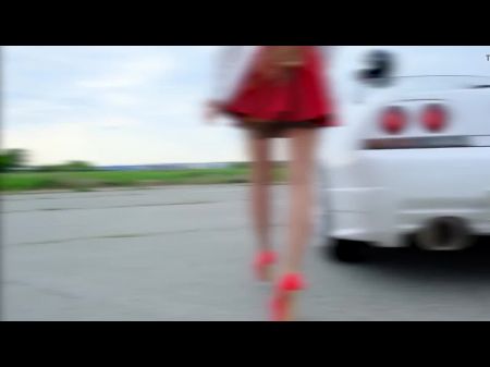 Drifting Gals In Nylon Tights