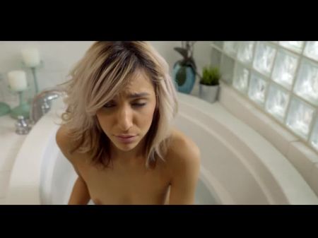 Sexy Latina Hija seduce su camino hacia Anal Creampie 