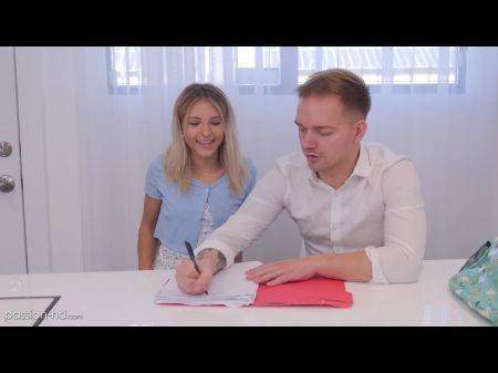 Mein College -Tutor hat meine enge Muschi während unserer Studiensitzung nur gefickt 