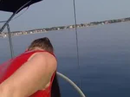 Sexy Ficken Auf Dem Boot In Sexy Kleid 