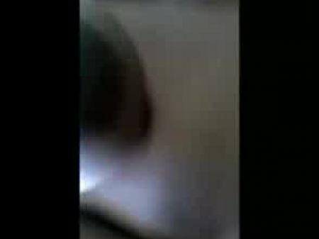 Girl Bangladesh tetona Surma exponiendo sus grandes tetas 