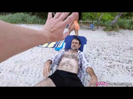 哇，我的热门AF堆叠的脚步只是在海滩上操我，负载吹来的Serena Santos 