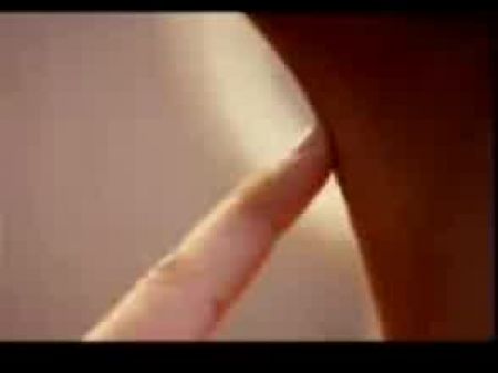 Exciting Aunty’s Belly Button Tongued And Kissed