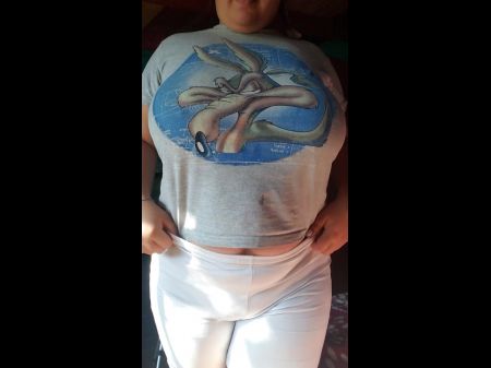 Big-titted Teen Dirty Dances In Front Of Webcam Revealing Her Cool Bod