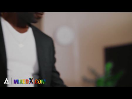 Mixedx رائع MILF Christina Shine يحصل على سوداء الأسود مع Big Dick 
