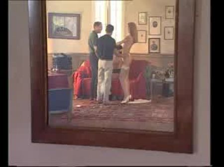 Elodie Cherie - Confidenze Intime Di Due Troie