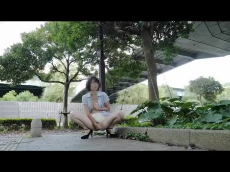 Reipon 76 - Public Masturbation