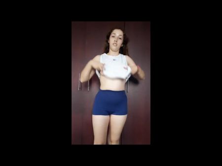 Inexperienced Rump Spreading Attempt On Stellar Sport Shorts Sans Underwear