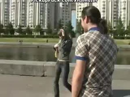 Recoge Chicas Y Dura Mierda Al Aire Libre 