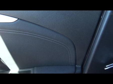 Извращенный немецкий турист собирает мусульманскую арабскую девушку 