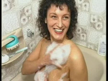 Kirmits Johnny Brumst Das Erste Mal Eine Echte Milf 