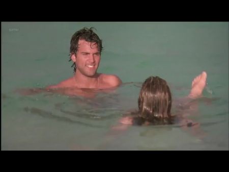 Келли Брук три 