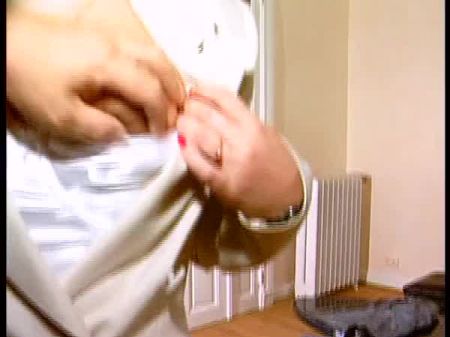 Traum von der Grossen Kariere BEDEKT MIT Schwanz im Arsch 