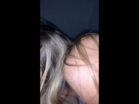 Young Blonde Milf sueco, se pone una buena noche 