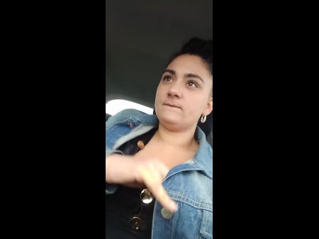 Hot Damsel Masturbates In The Car