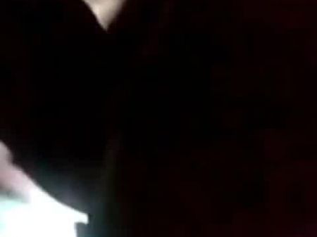 A Youthfull Man Having Hook-up With His Tamil Nadu Aunt