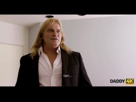 Daddy4k. Tiny Blonde Reitet Schwanz Von Bräutigams Gutaussehendem Stiefvater 